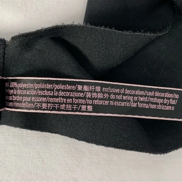Victoria's Secret Black Bra - Picture 8 of 8
